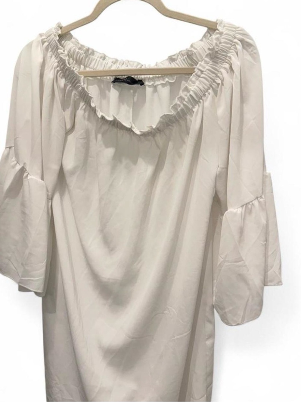 Women's White Off the Shoulder Ruffle Neck Peasant Dress